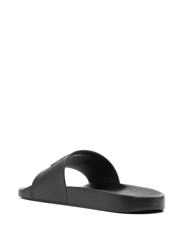 Moncler Basile Slides | Black | FARFETCH Moncler Basile Slides | Black | FARFETCH