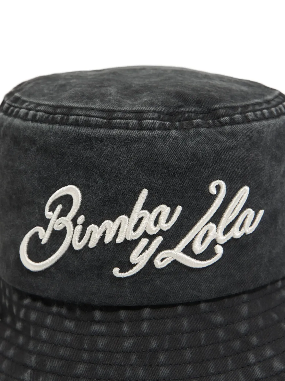 Bimba y Lola Vissershoed met geborduurd logo - Zwart