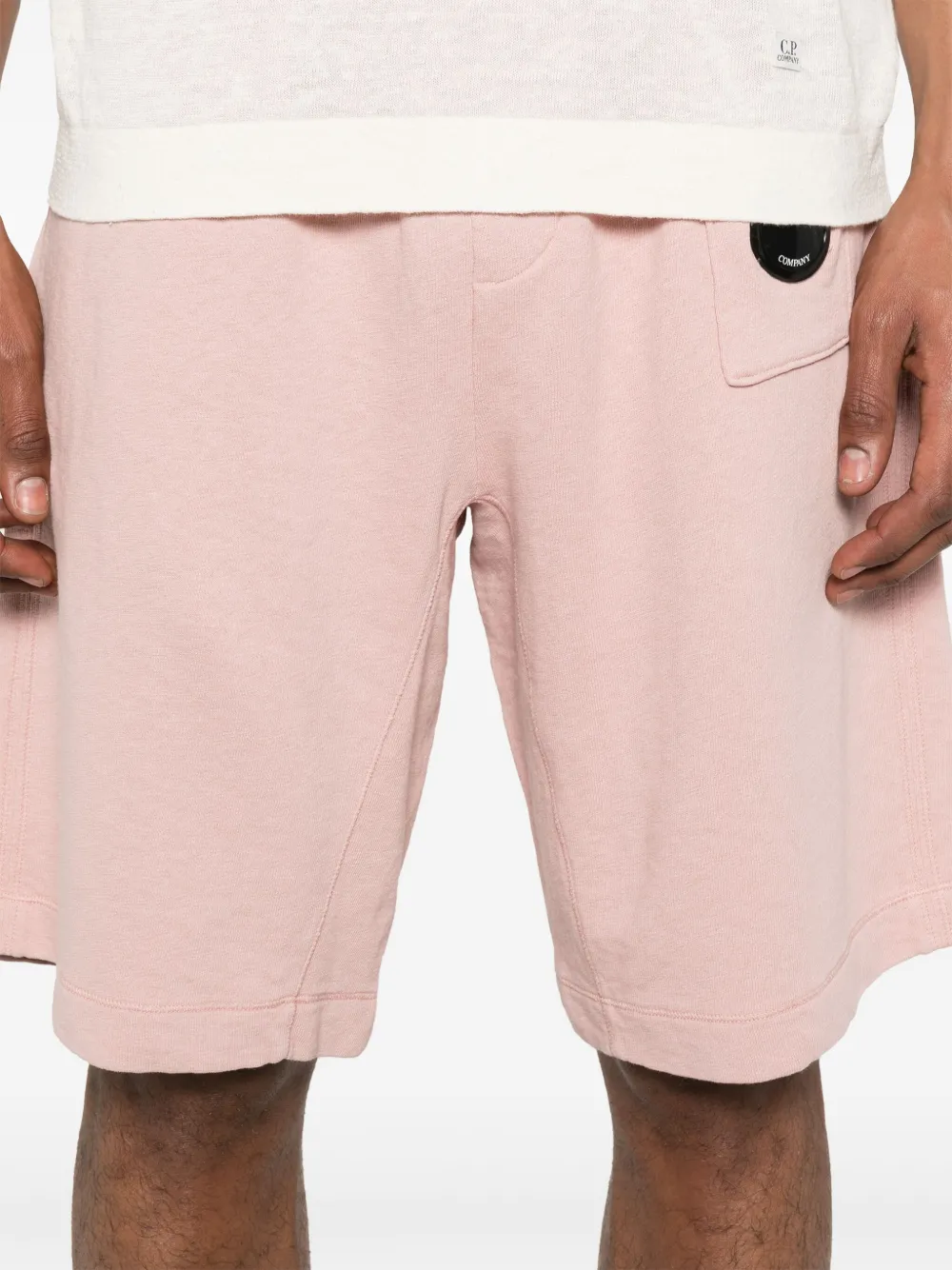 C.P. Company Shorts met Lens-detail Roze