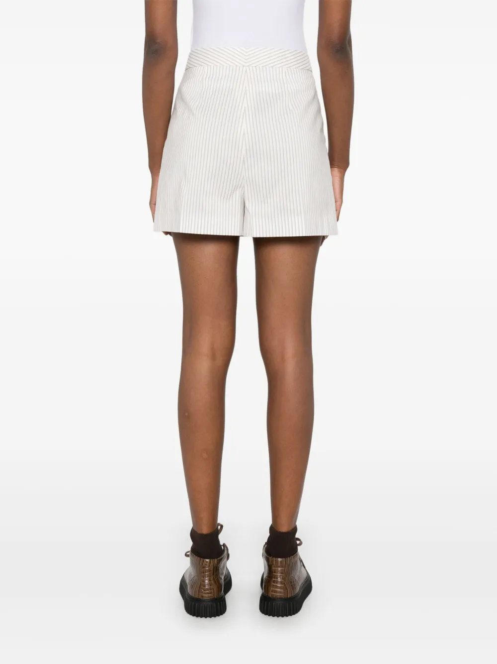FENDI Gestreepte shorts Wit