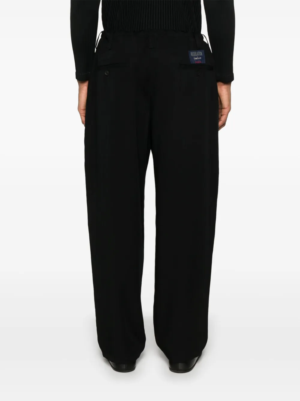 Yohji Yamamoto Broek met toelopende pijpen Zwart