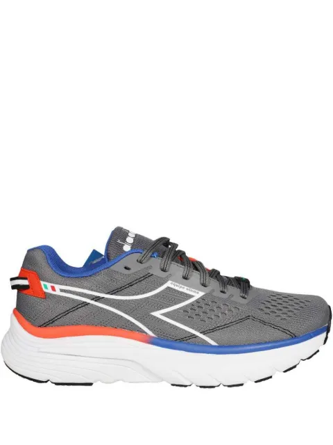 Diadora سنيكر 'نيوكليو'