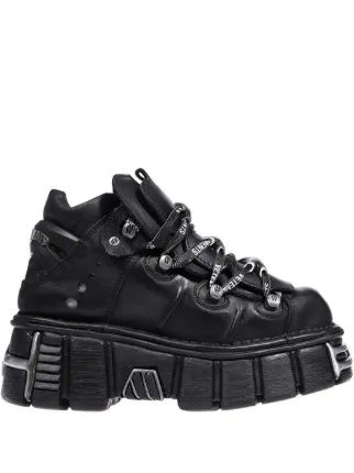 VETEMENTS