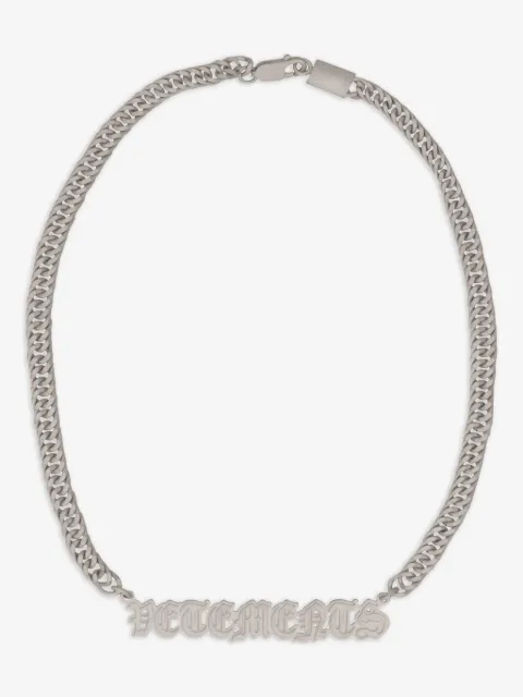 VETEMENTS Gothic Logo necklace