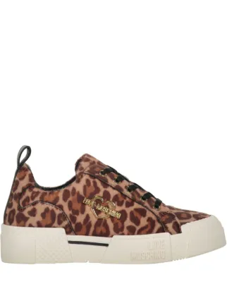 Love Moschino
