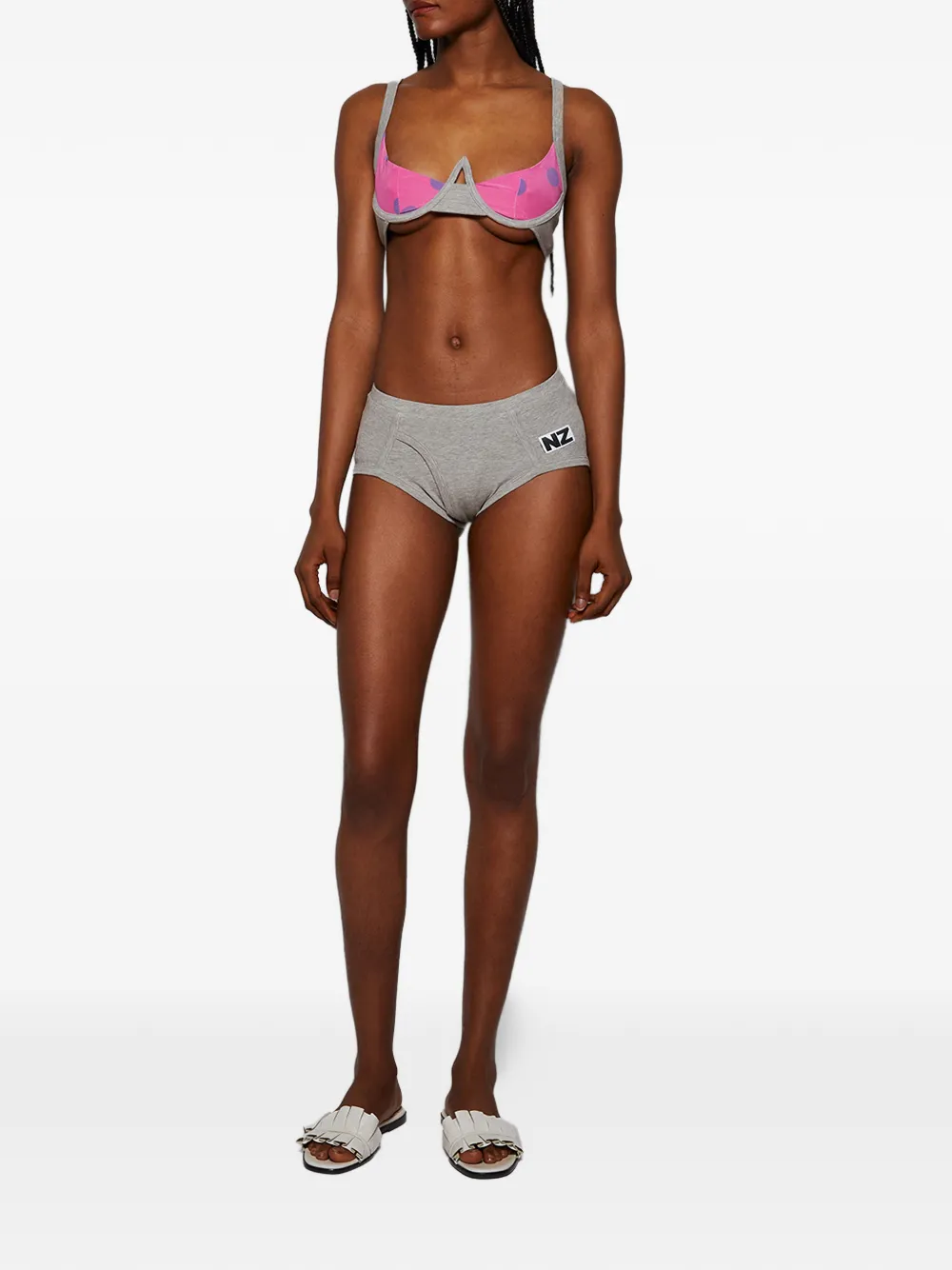 Natasha Zinko Slip met logopatch Grijs
