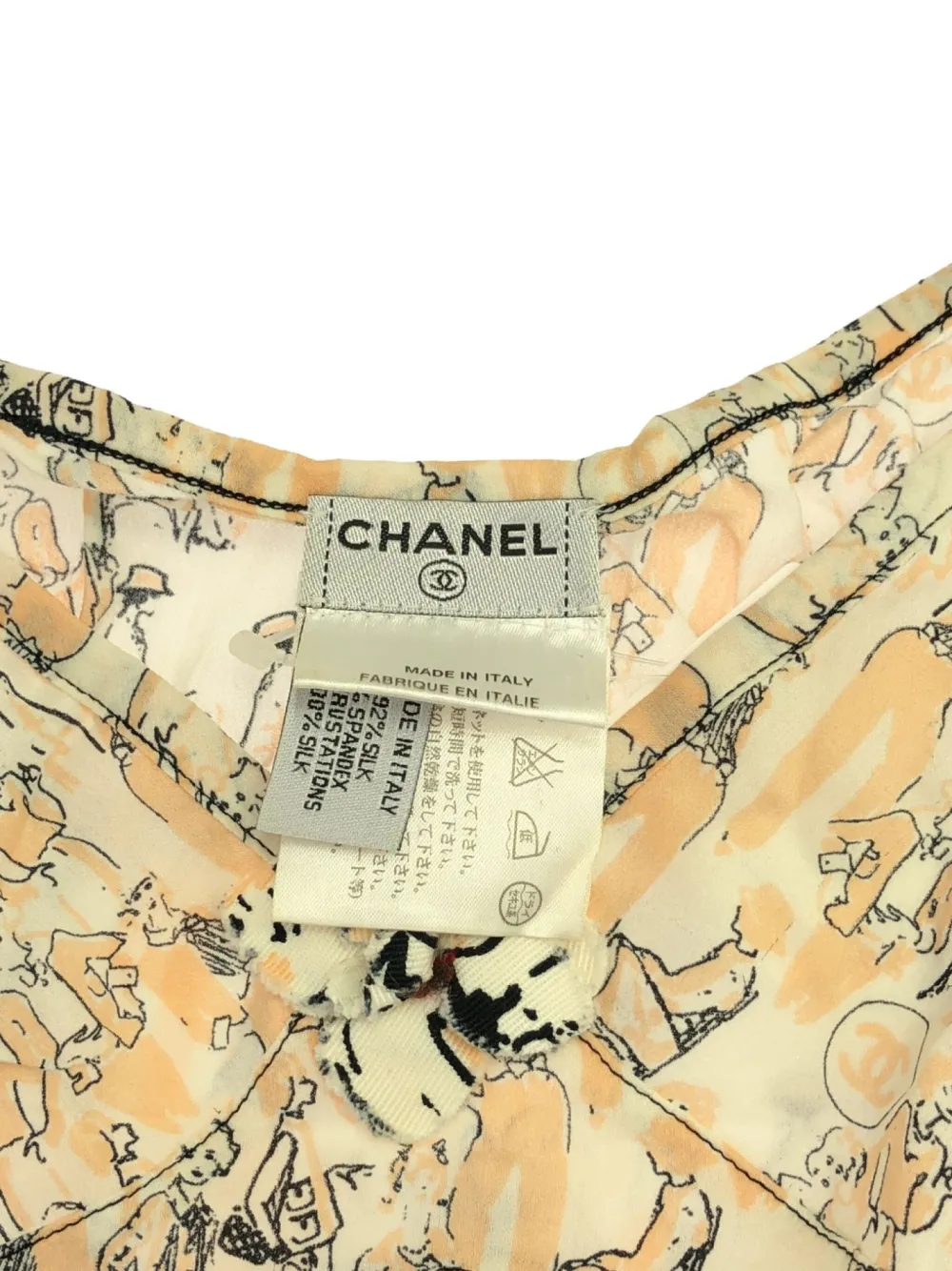 Pre-owned Chanel 2000s Illustration-style Print Top In Neutrals