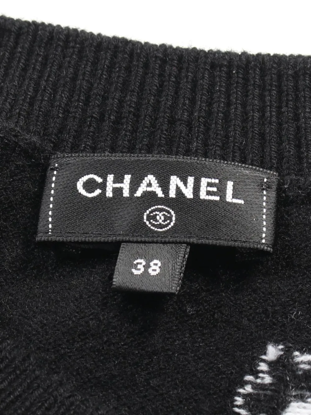 Pre-owned Chanel 1986-1988 Daisy-intarsia Sweater In Black
