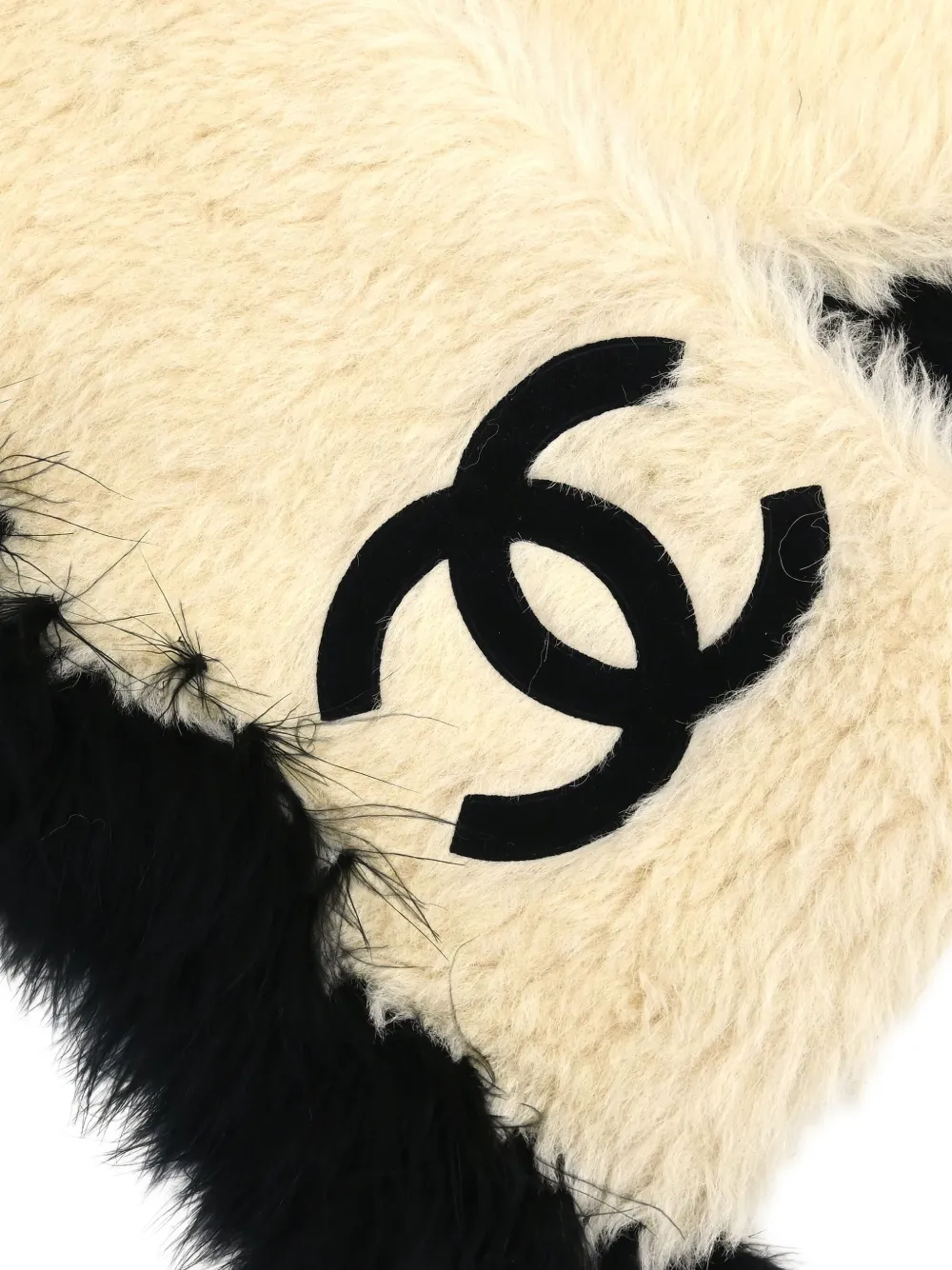 Pre-owned Chanel 1990-2000s Faux-fur Stole In White