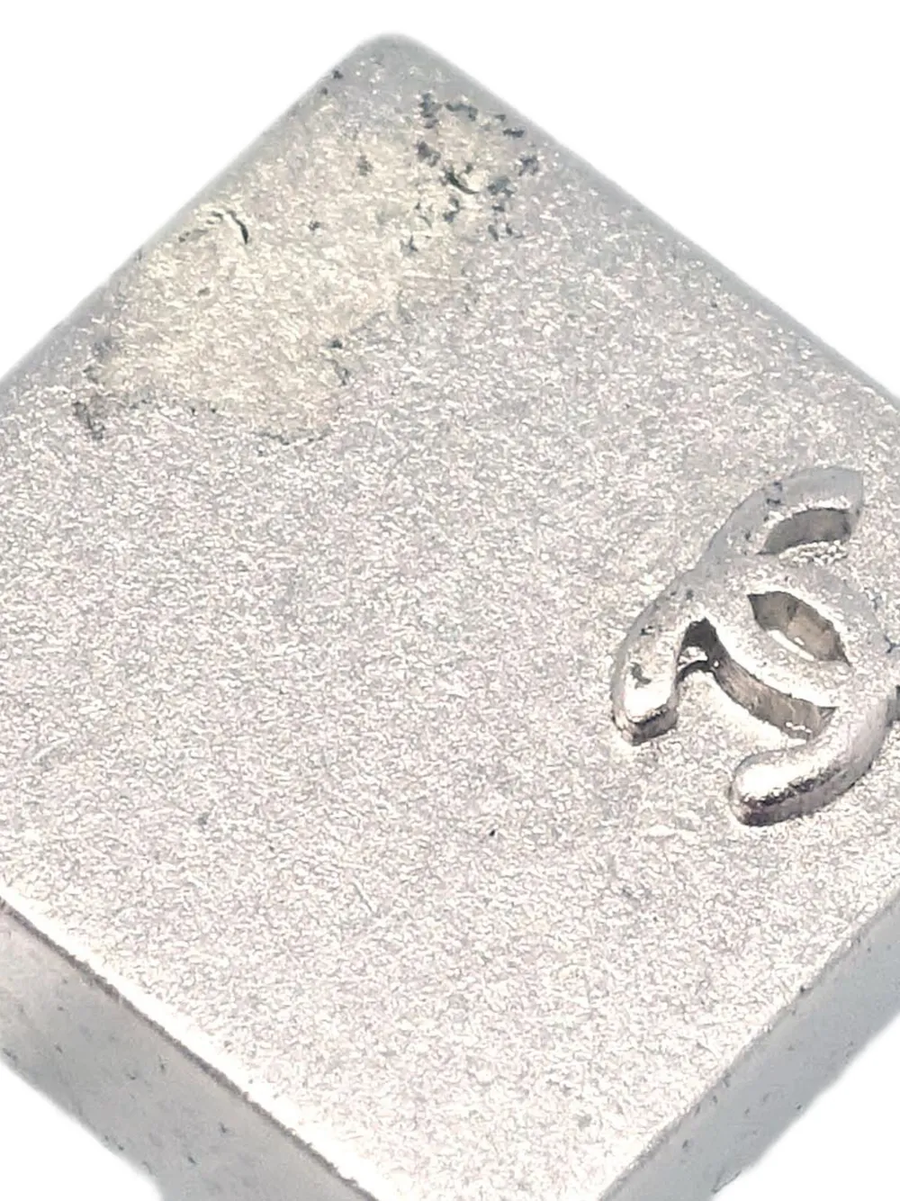 Pre-owned Chanel 2000 Square Stud Earrings In Silver