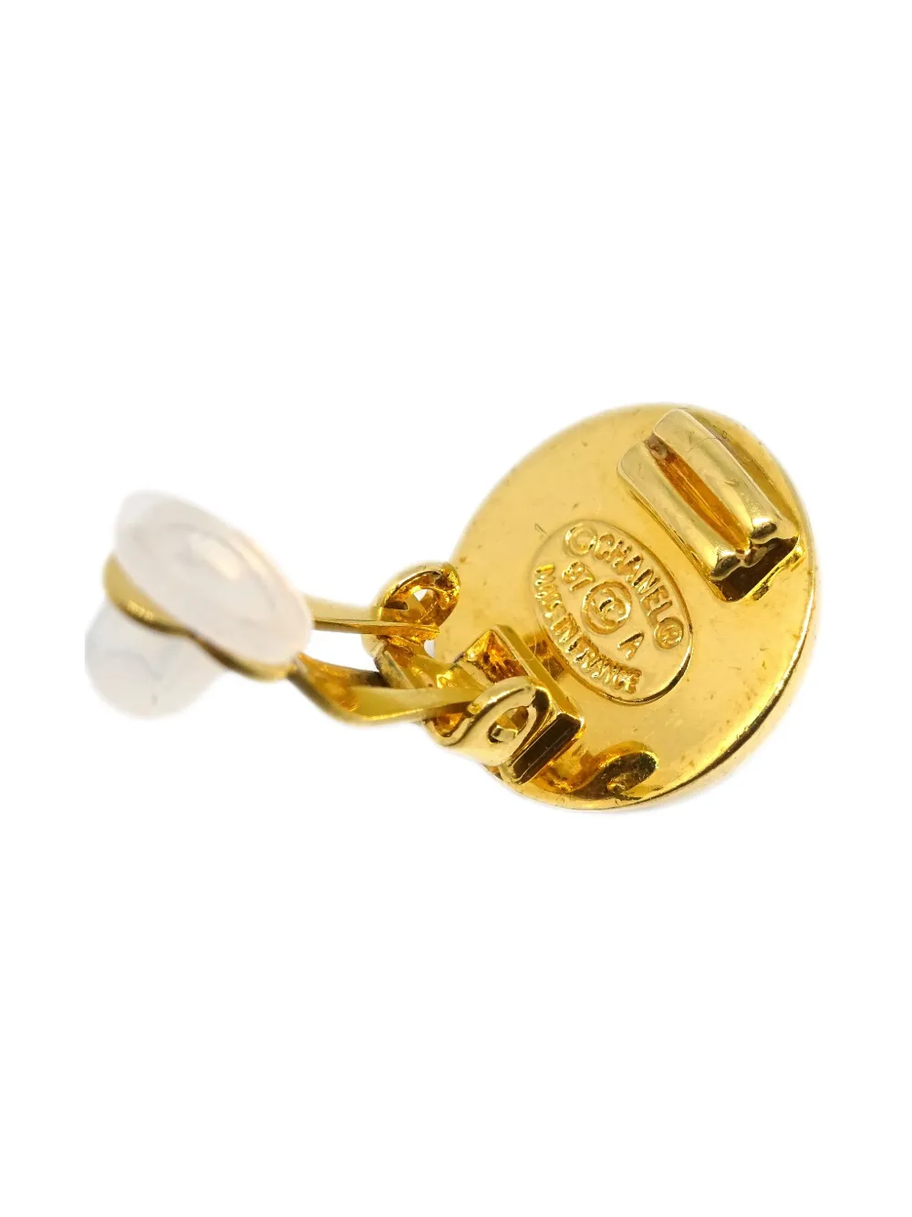 Pre-owned Chanel 1997 Cc Turnlock Clip-on Earrings In Gold