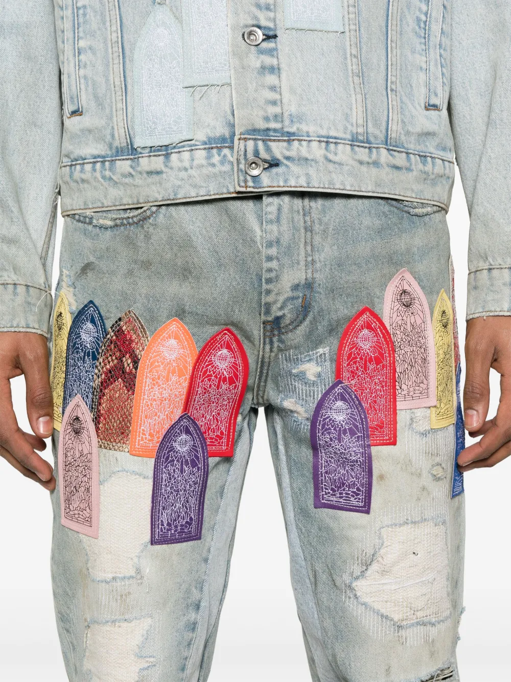 WHO DECIDES WAR PATCH ARCHED DISTRESSED JEANS