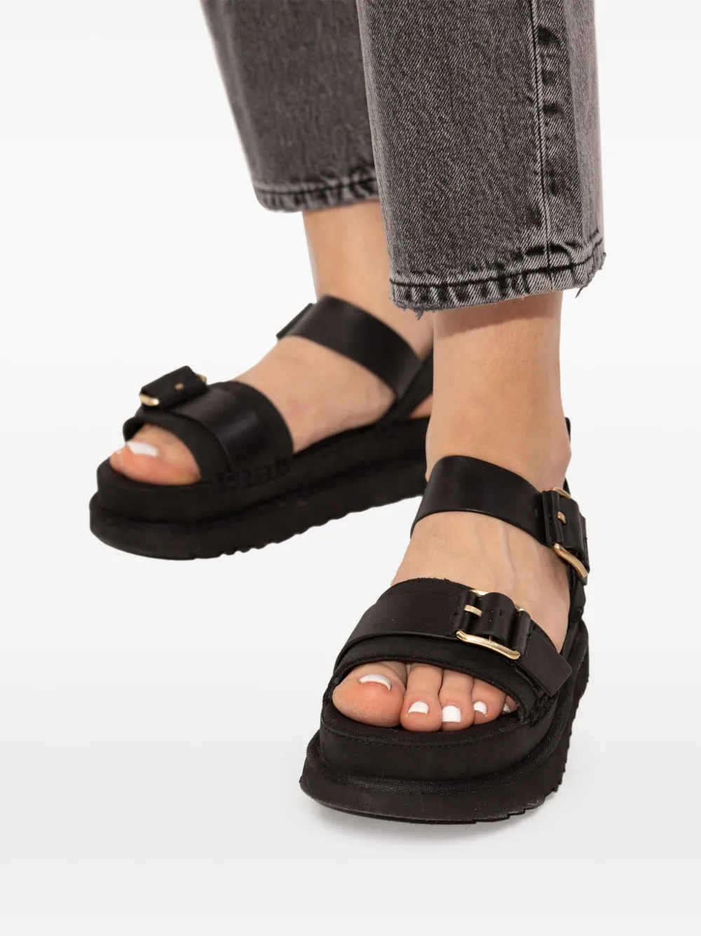 UGG Goldenstar Villa サンダル | ブラック | FARFETCH JP