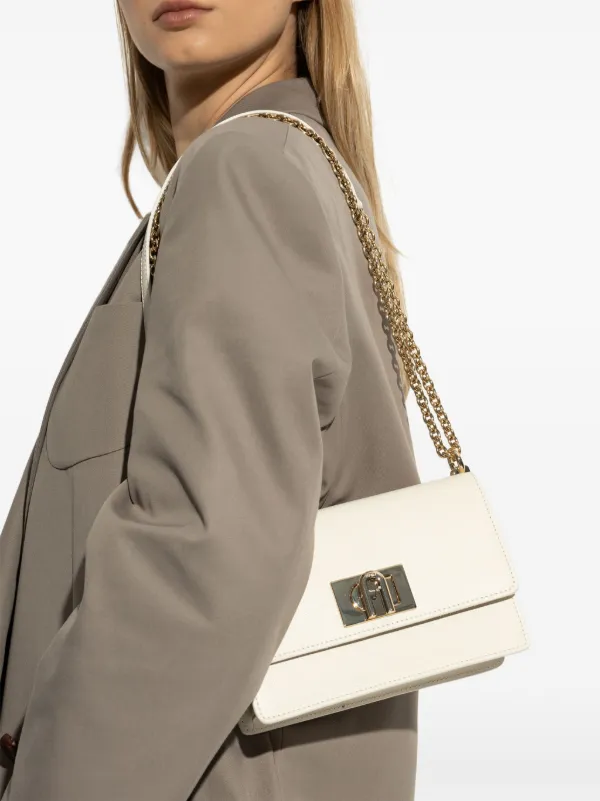 【FURLA】ショルダーバック　1927  ホワイト　極美品 FURLA（フルラ） ショルダーバッグ バッグ 1927 (Furla 1927) ミニ