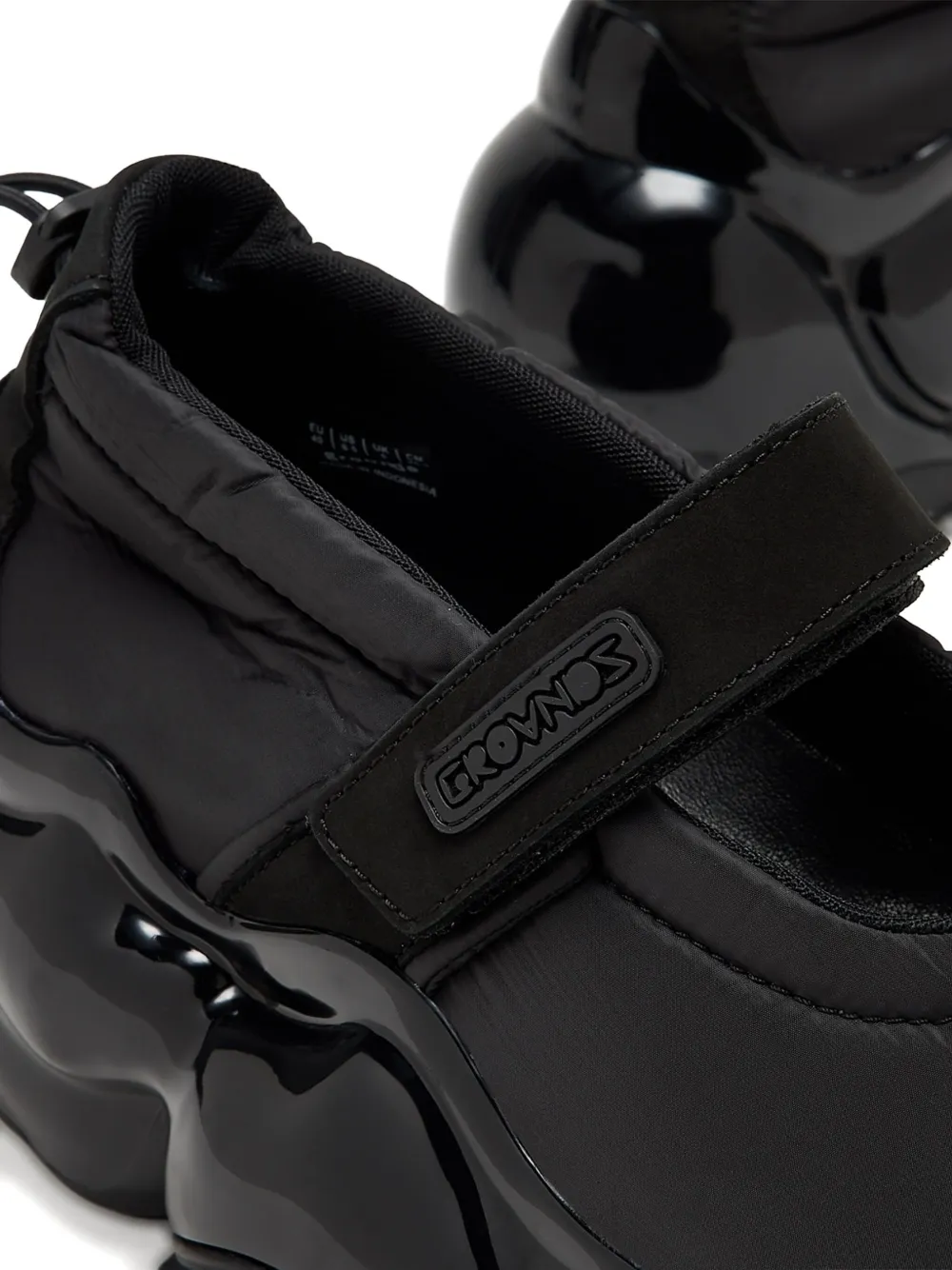 GROUNDS Moopie trainers Black