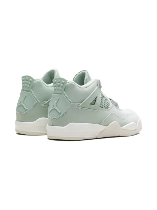 ◆正規品◆NIKE AIR JORDAN 4 ABUNDANCE SEAFOAM(W)◆関税込◆ Nike Jordan 4 Retro Seafoam Women AQ9129-103 Size 7W