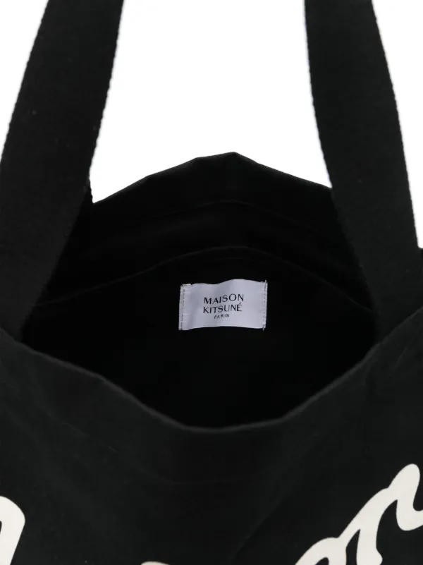 Maison kitsune 黒　BLACK トートバッグ Maison Kitsuné logo-print Tote Bag | Black | FARFETCH