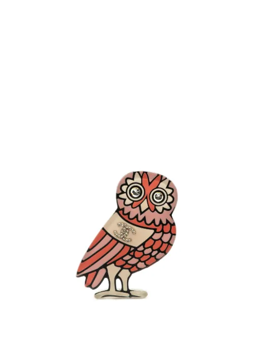 Broche Owl Brooch en résine à logo CC en cristaux (2018) - CHANEL Pre-Owned - Modalova