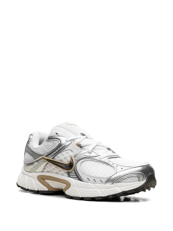 ◆正規品◆NIKE V5 RNR WHITE PARACHUTE BEIGE◆関税込◆人気◆ Nike V5 RNR Parachute Beige Metallic Pewter メンズ - HJ5228