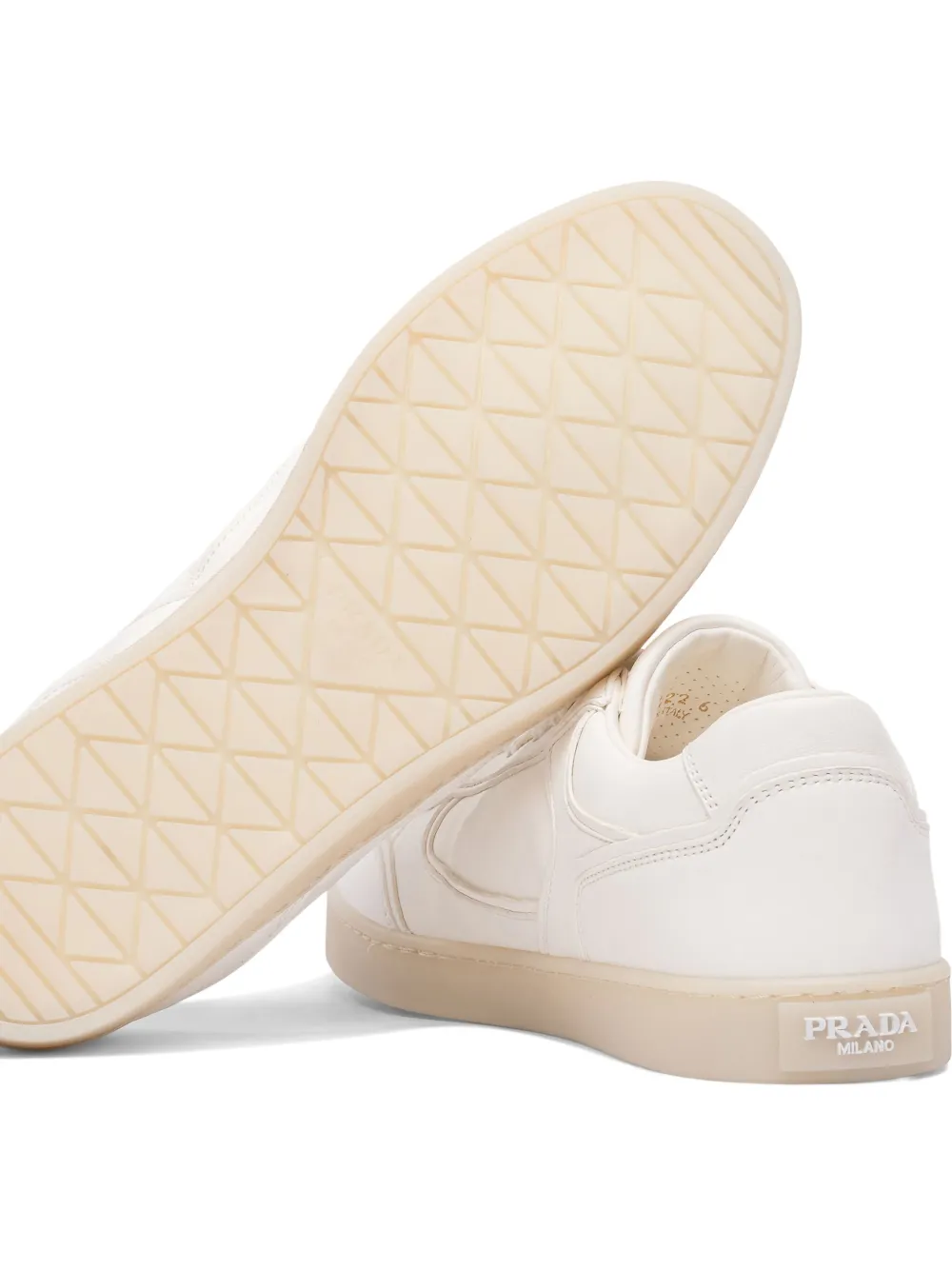 Prada Leren sneakers Wit
