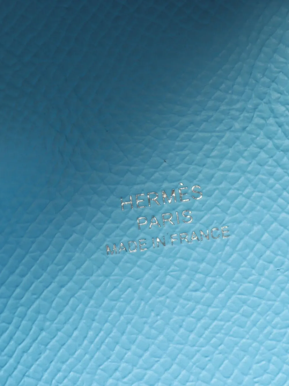 Pre-owned Hermes 2023 Calvi Verso Card Holder In Green