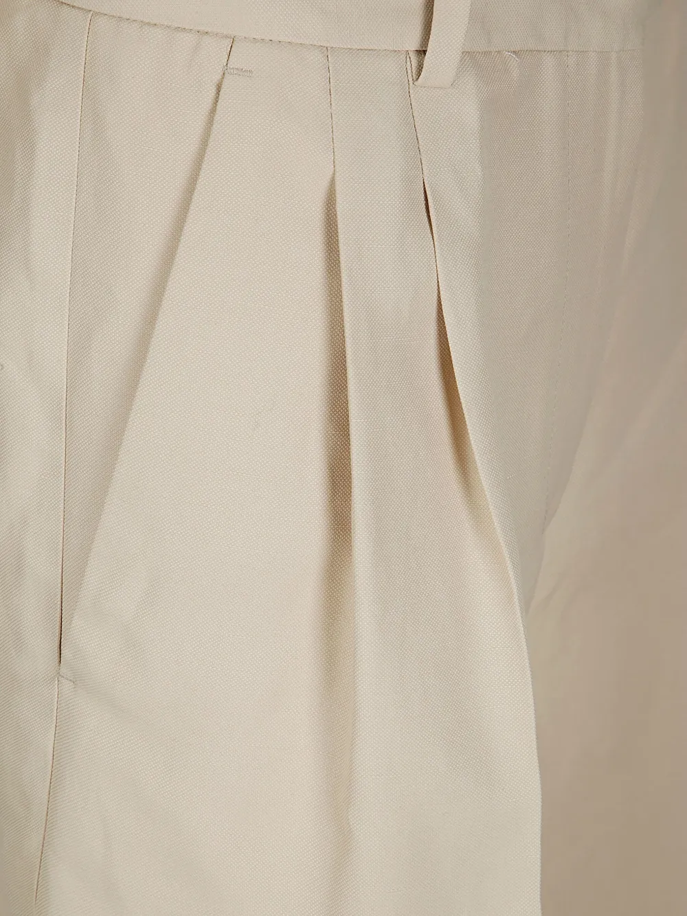 Alberto Biani Geplooide shorts Beige