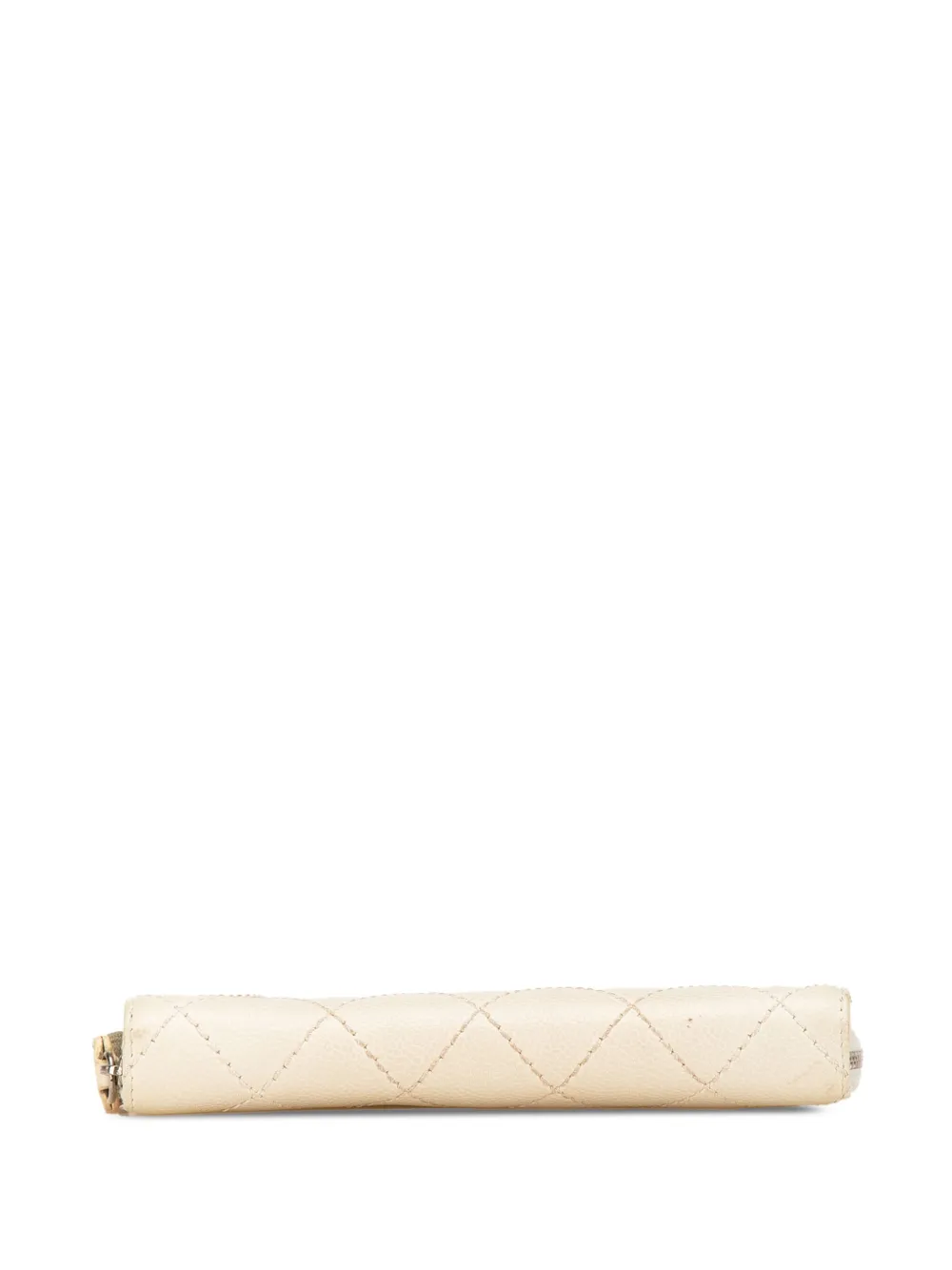 Pre-owned Chanel 2005-2006 Cc Quilted Caviar Zip Around Wallet Long Wallets In White