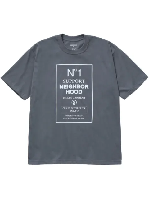 Neighborhood playera con eslogan estampado