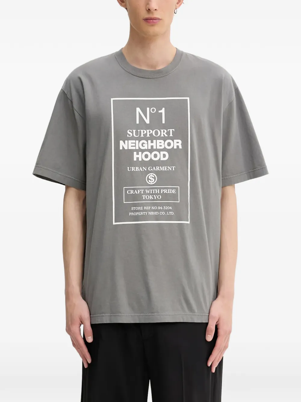 Neighborhood slogan-print T-shirt