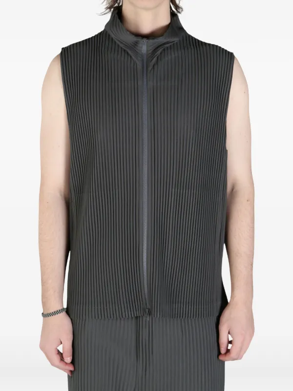 HOMME PLISSÉ ISSEY MIYAKE BASICS VEST BASICS – ISSEY MIYAKE ONLINE STORE