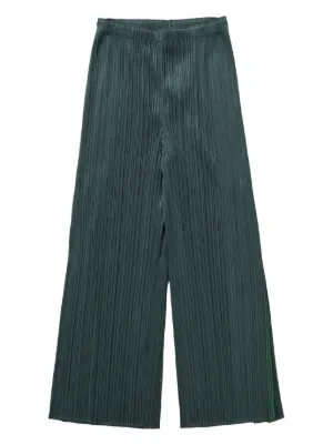 Pleats Please by Issey Miyake（プリーツ・プリーズ・イッセイ