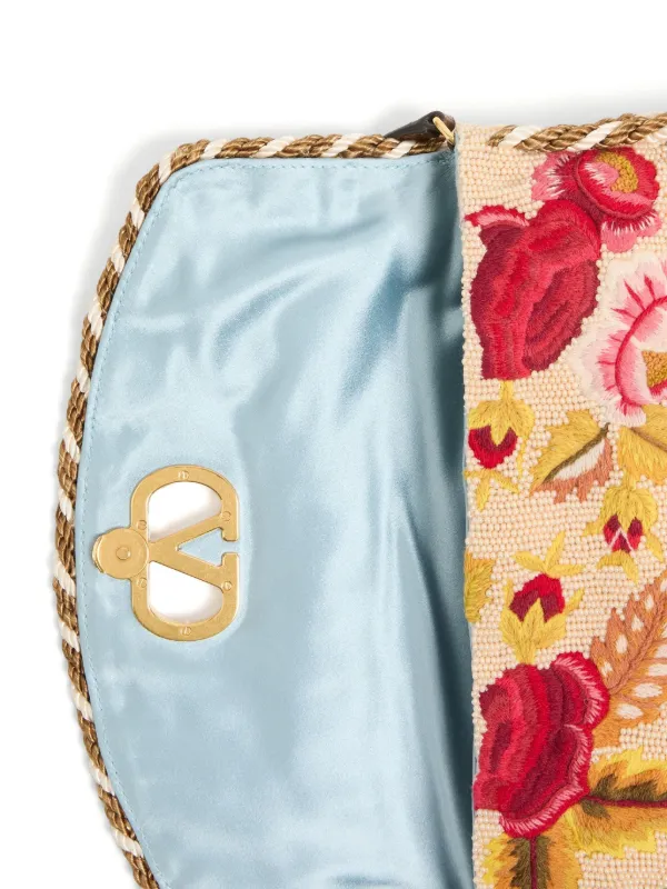 ★VALENTINO★V ロゴ クラッチ 関税込 VALENTINO Vロゴ シグネチャーカーフスキン ポーチ