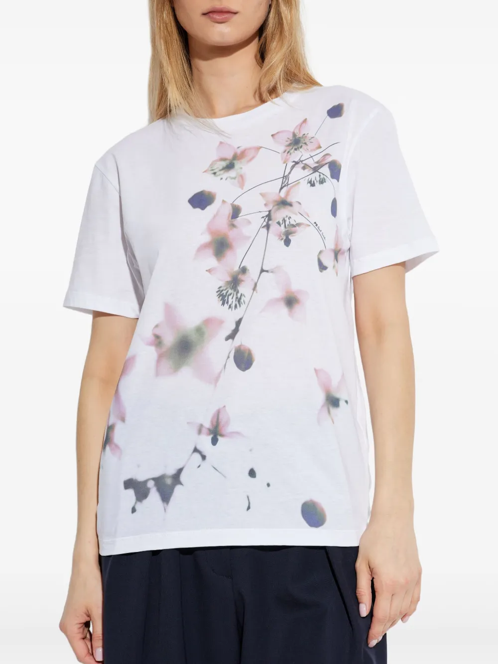 Ps By Paul Smith Ps Paul Smith Heart Printed Crewneck T In White