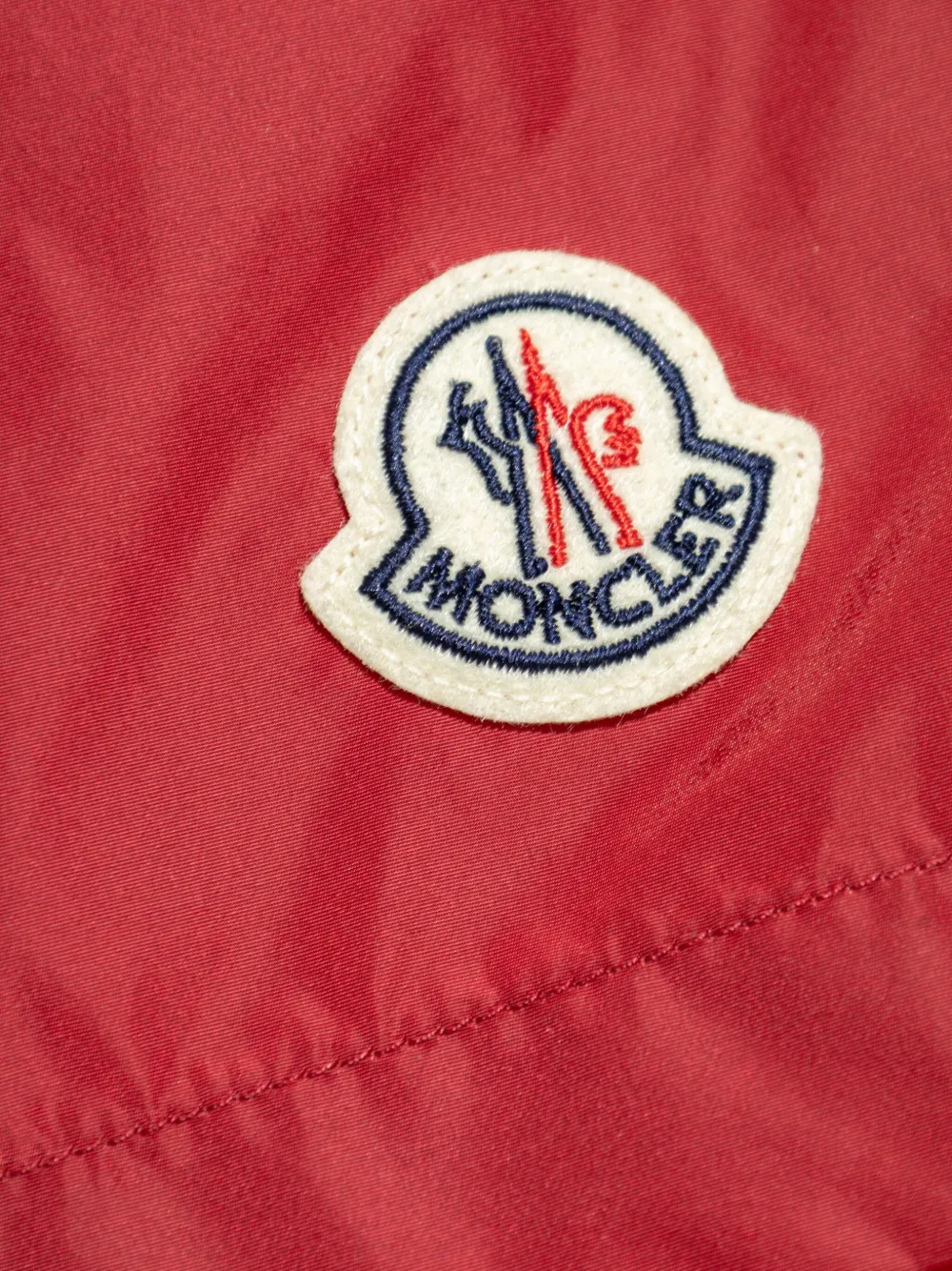 Moncler Zwembroek met logo Rood