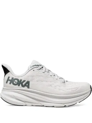 HOKA