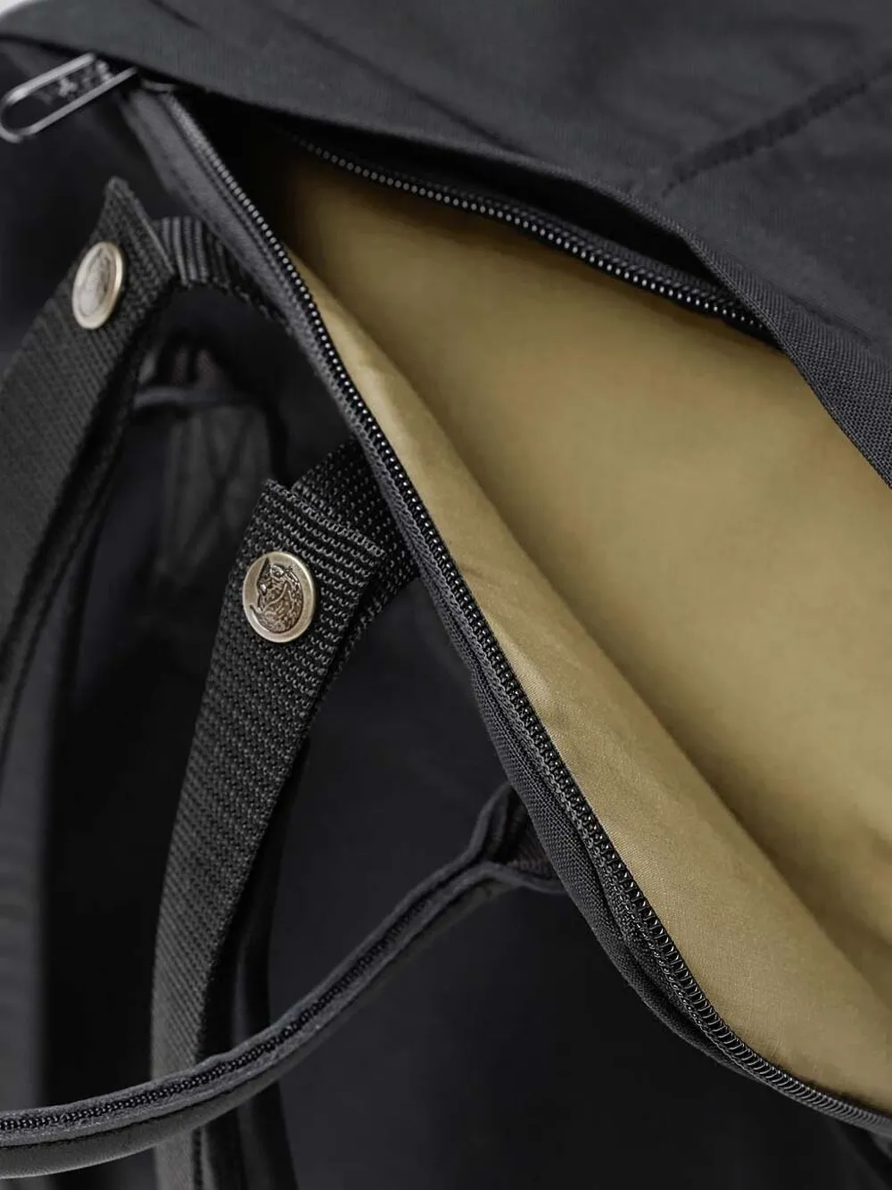 Fjall Raven Leather-handles Backpack In Black