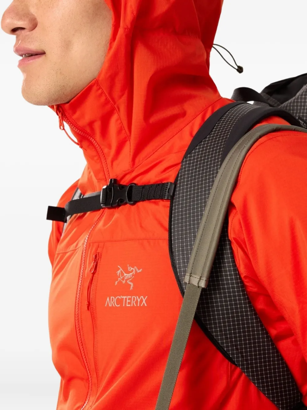 Arc'teryx Squamish jack met capuchon en rits Rood