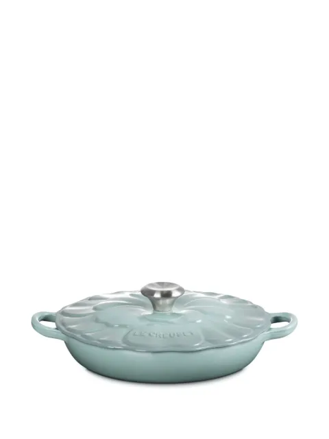 Le Creuset Tegame flower-shaped casserole dish