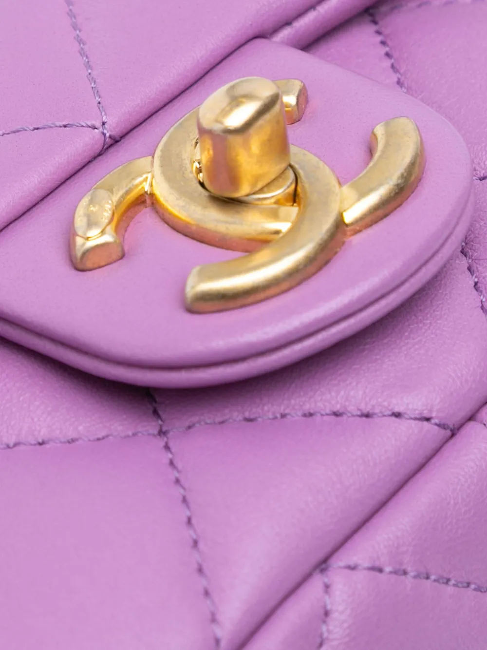 CHANEL Pre-Owned 2021-2024 ミニ マトラッセ ラムスキン