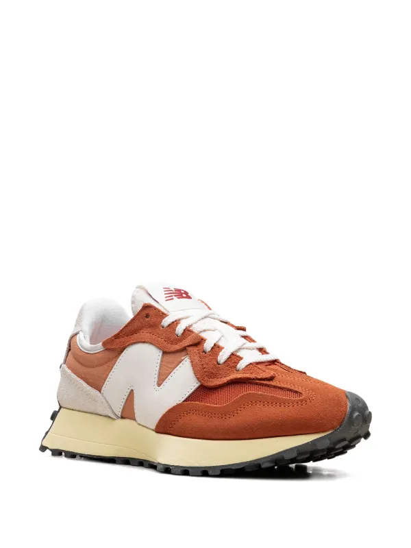 New Balance 327 スニーカー | オレンジ | FARFETCH JP
