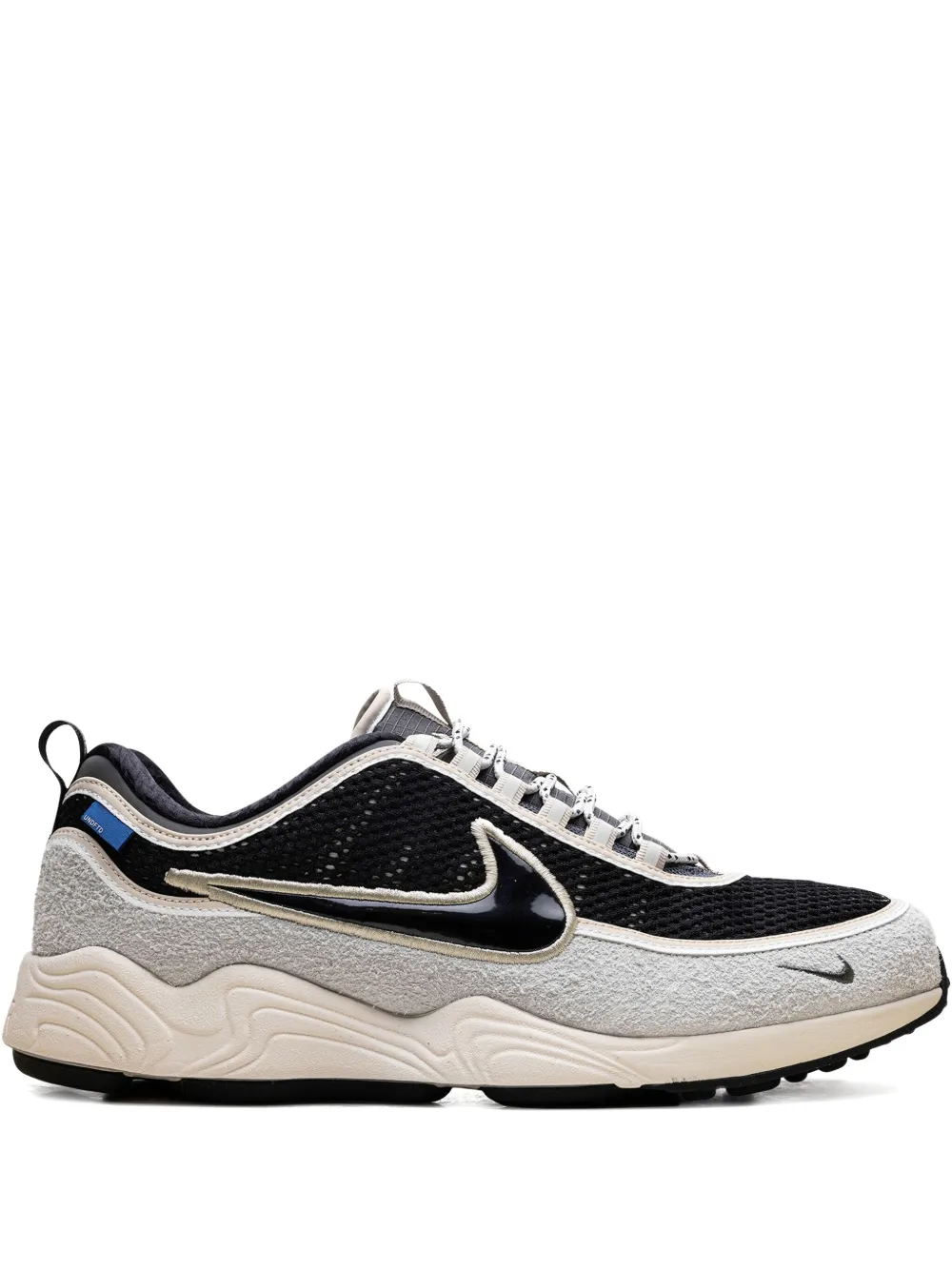 Nike x UNDEFEATED Zoom Spiridon " Phantom" - ブラック Nike x UNDEFEATED Zoom Spiridon " Phantom" - ブラック