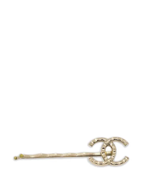 CHANEL Pre-Owned broche para el cabello con logo CC 2010