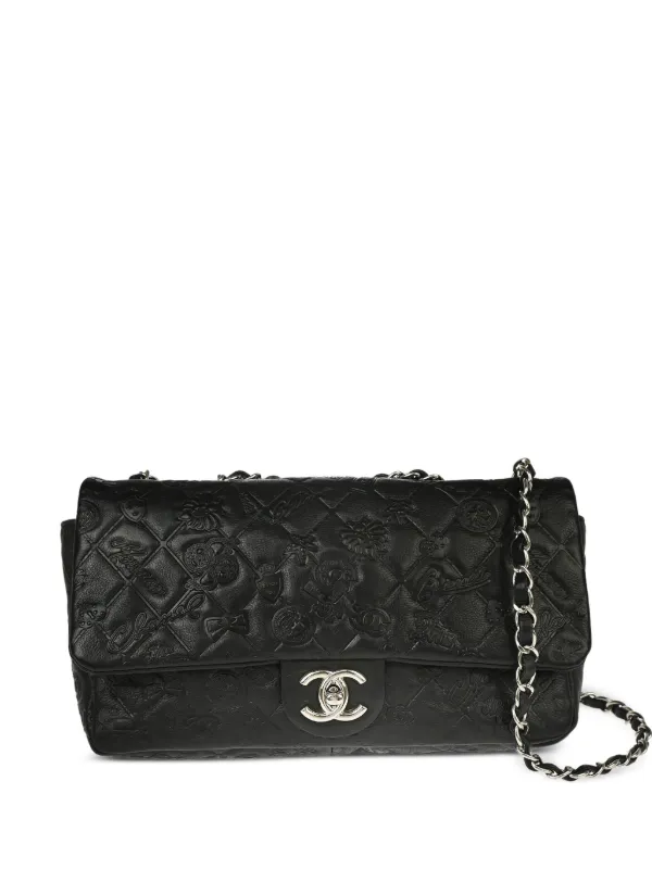 Chanel Pre-owned 2010 Lucky Symbols Shoulder Bag in Black