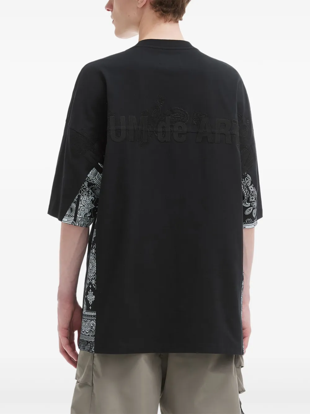 Musium Div. Oversized T-shirt met zak Zwart