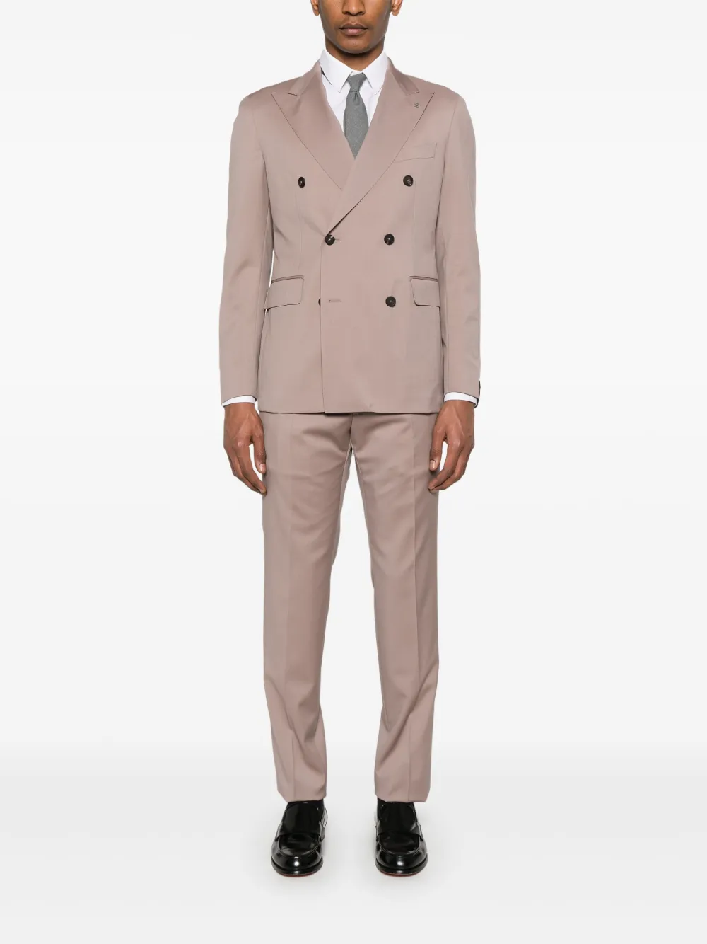 Tagliatore traje con botones | Trajes con doble botonadura | Image 2