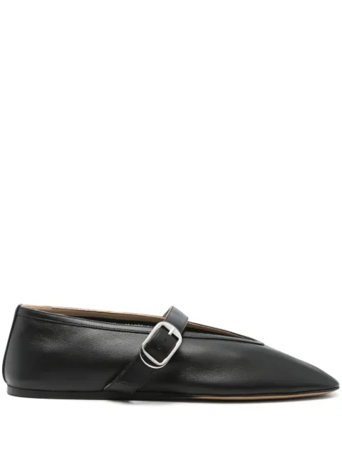 Le Monde Beryl flats Stella