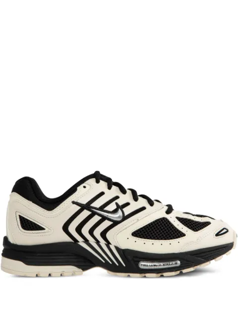 Nike Pegasus 2005 sneakers