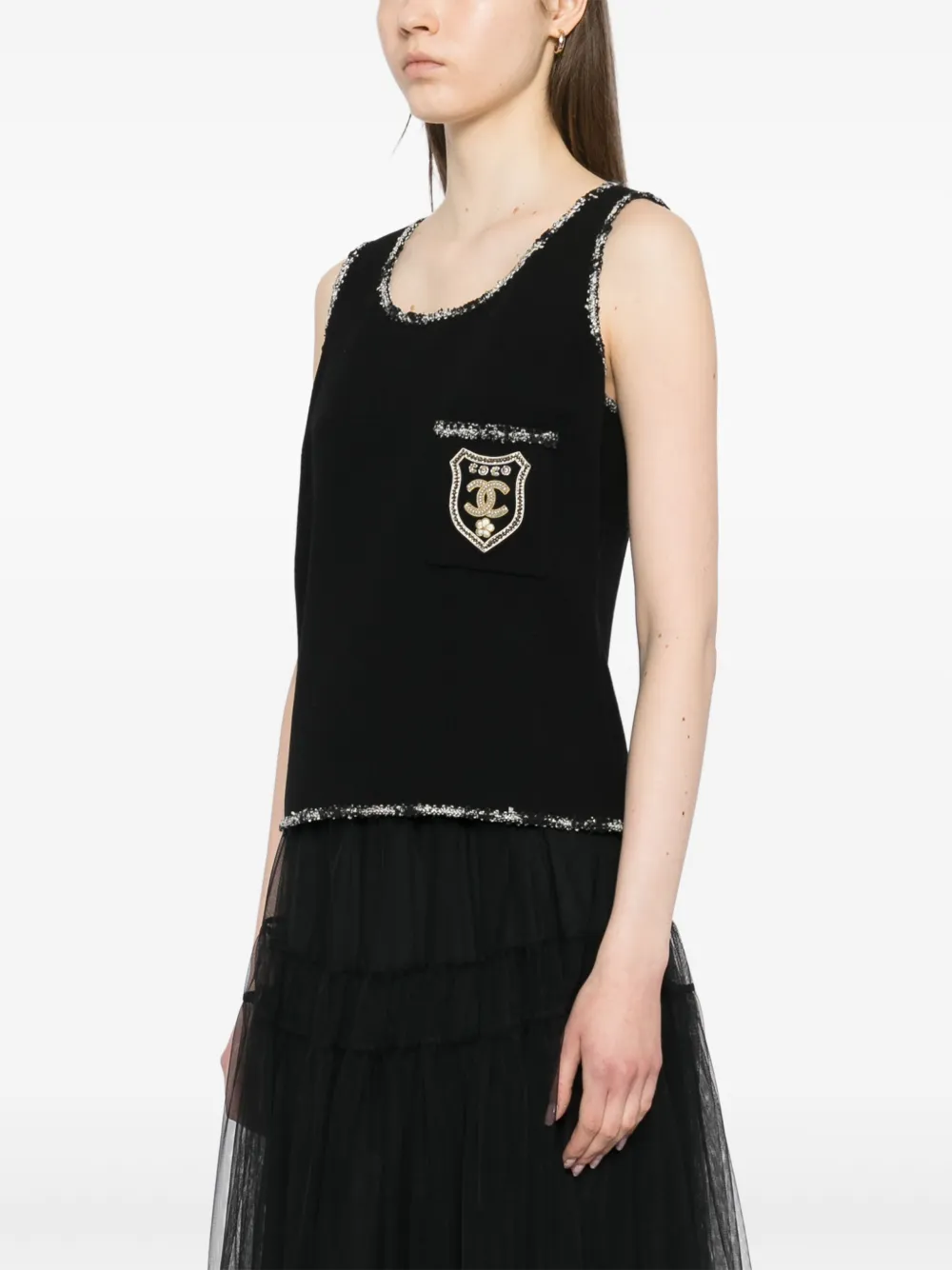 Pre-owned Chanel 2005 Ensemble Sleeveless Top In Black