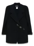 CHANEL Pre-Owned 2000 buckle coat - Grey