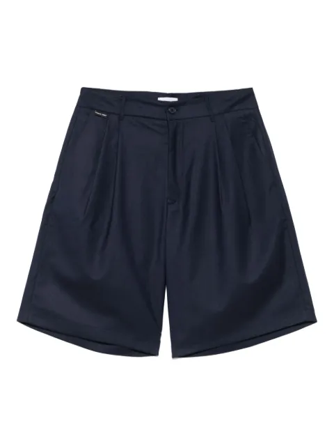 Family First pleat-detailed shorts